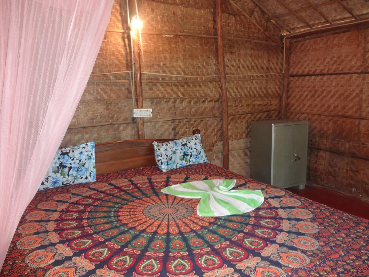 Silent Resort Mandrem Ngoại thất bức ảnh